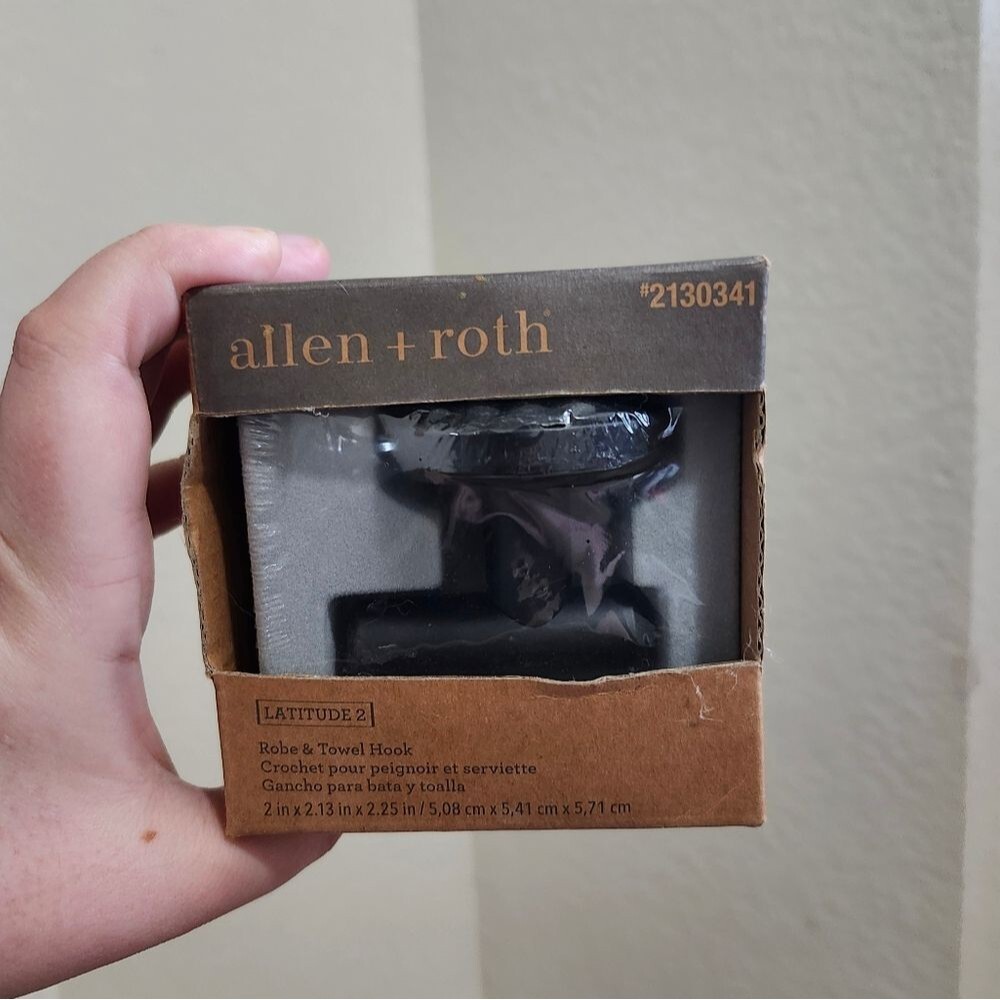 Allen + Roth Black Robe & Towel Hook - Picture 1 of 3